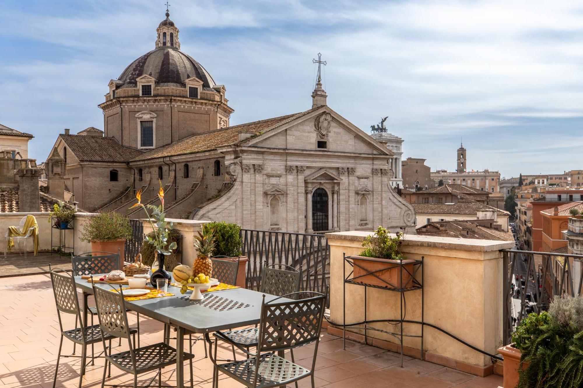 Penthouse Rome Capitol Apartment Exterior photo
